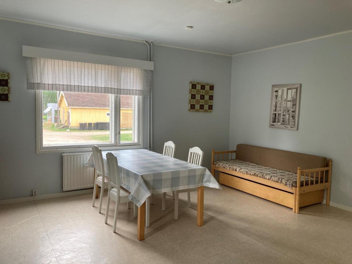 Napapiirin Eraekartano Apartment Pello Ngoại thất bức ảnh